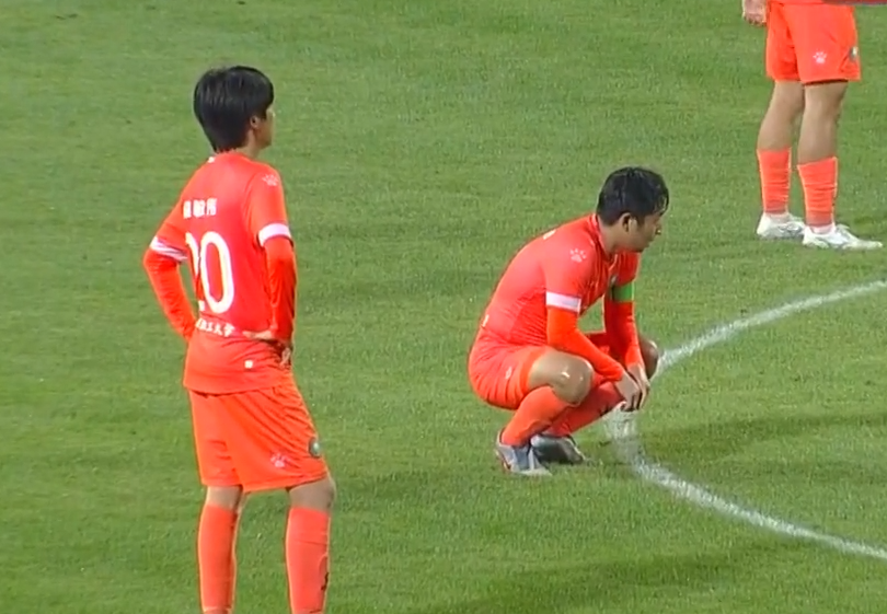 爱游戏APP荷甲赛程吃紧，罗马冲刺阶段内部沟通，压力陡增，资深球员宣示担当的简单介绍